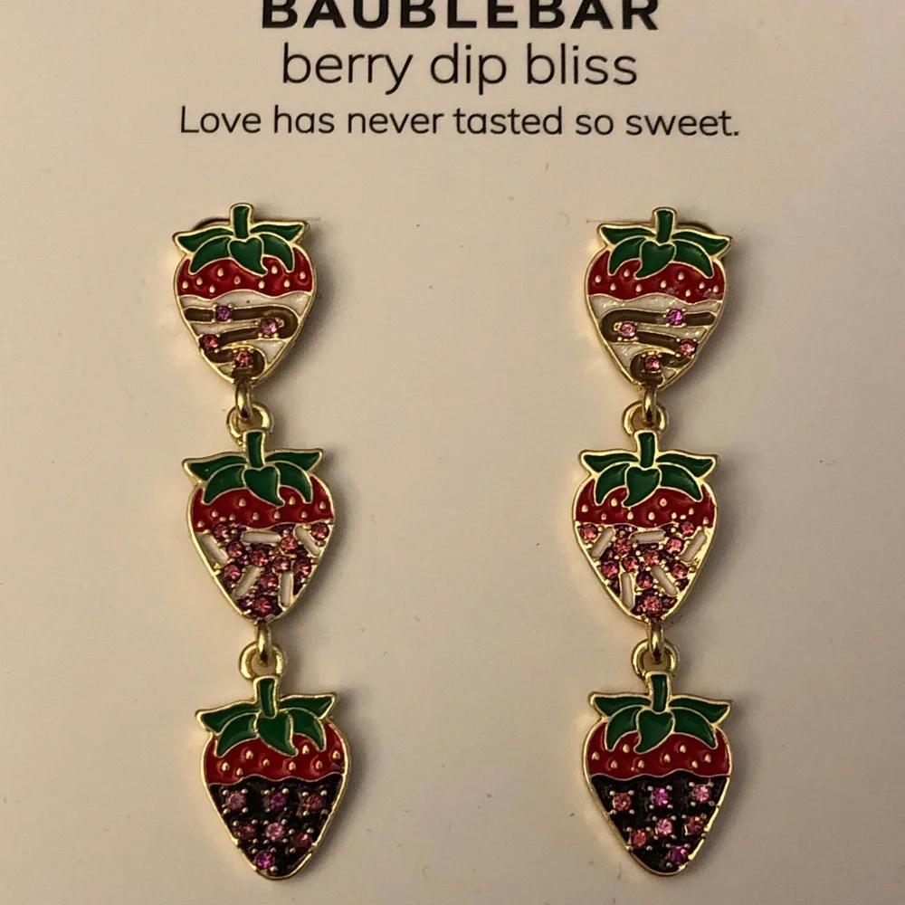 BaubleBar Berry Dip Bliss Triple Drop Strawberry Earrings Crystal Accents NIB - Picture 3 of 12
